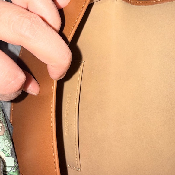 Michael Kors Brown Leather Crossbody Bag - Picture 4 of 7